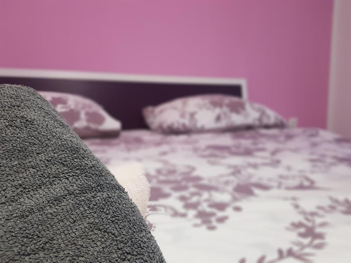 Apartmani Milutin Brodarica  Exteriér fotografie